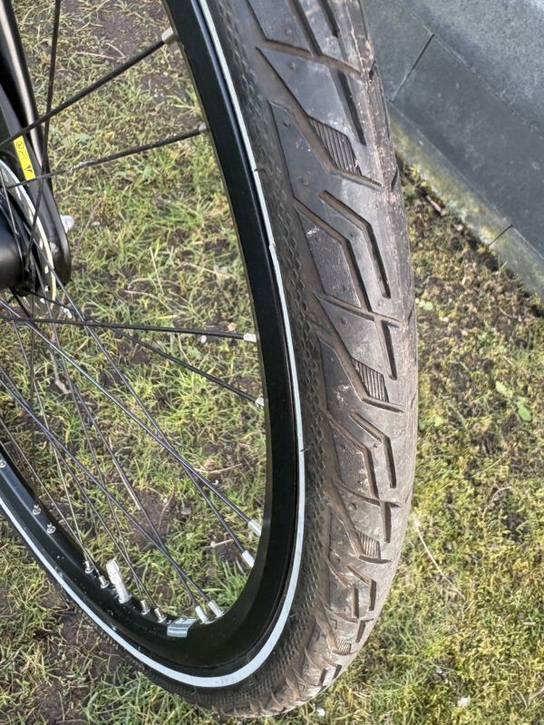 Als nieuw, Gazelle Grenoble c8 damesfiets h61 met garantie - Afbeelding 2