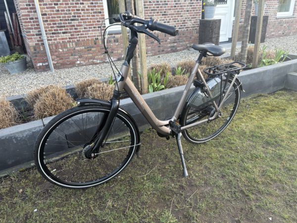 Als nieuw, Gazelle Grenoble c8 damesfiets h61 met garantie - Afbeelding 8