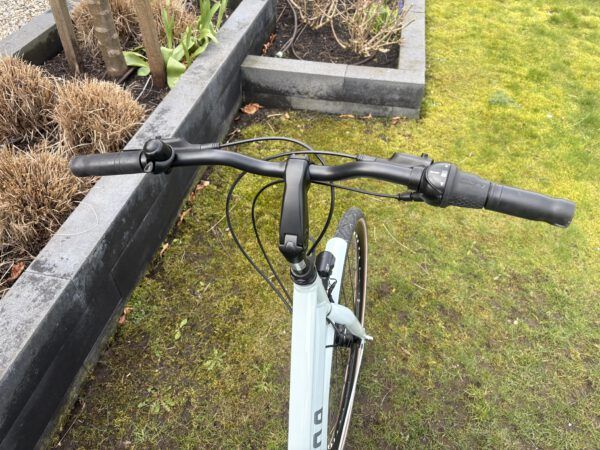 Als nieuw, Cortina Mozzo damesfiets nexus 8 h51 - Afbeelding 5